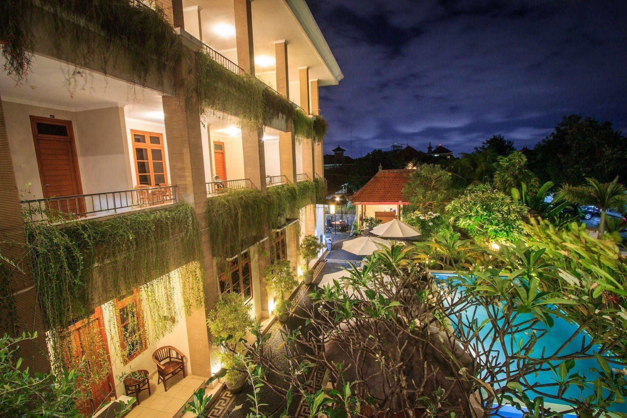 Pondok Anyar Hotel Kuta Lombok Kültér fotó